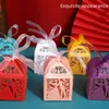 Hediye Paketi 50 adet Aşk Kalp Kesim Hollow Gelin Şeker Kutuları Şerit Konukları Ile Kağıt Ambalaj Bebek Duş Düğün Parti Malzemeleri