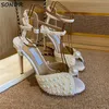 Sandalias Diseñador de moda Decoración de perlas Tacones blancos Luxury Summer Ladies Zapatos de boda Novia High Heel Gladiator Women 2021