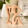 Couple's Wooden Statue With Love Hearth Small Decor Great Sculpture With Message Of Love Handicraft decoration Dropshiping 210811