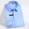 Wysokiej Jakości Klasyczny Styl Bambusowy Mężczyźni Mężczyźni Sukienka Solid Color Męskie Koszule Społeczne Office Nosić Ci Wear Easy Care (regularne dopasowanie) 210628