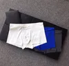 Hochwertige Unterwäsche Brief Herrenunterwäsche Mode Geschenkbox verpackt Ziegenmilchseide Boxer 3 Stück Beliebter Stildruck