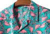 Elegante Flamingo Print Hawaiian Aloha Camisa Hombres Verano Manga corta Camisas de playa Hombres Fiesta de vacaciones Ropa de vacaciones 220312