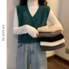 Kamizelka Sweterowa Yedinas Dziewczyna Kamizelka Kobiety Jumper V Neck Sweter Kamizelki Dzianiny Preppy Styl Solidna Bez Rękawów Crop Top Koreański Krótki Outwear 210527