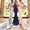 Navy Blue Simple Hater Bruidsmeisjes Jurken Kant Applicaties Vloerlengte Mermaid Prom Party Gown Kralen Lange Maid of Honor Dress