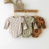 3 stks / partij baby jongens romper zachte katoenen geboren kleding kinderen lange mouw ondergoed baby onesie 210816