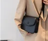 hbp الصلبة اللون سميكة سلسلة صغيرة بو الجلود حقائب crossbody للنساء 2021 الصيف الكتف الصليب الجسم حقيبة السيدات حقائب اليد