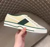 2022 مع Box Classic Shoes Tennis 1977 مصممين للنساء Canvas Lace Shoe Men Sneakers الكلاسيكية متعددة الاستخدامات أحذية رياضية عالية ومنخفضة الأصل