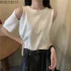 Werueruyu kvinnor sommar lös t-shirt Casual Short Sleeve Tops Sexig Off Shoulder O-Neck T-shirt 210608