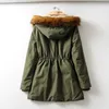Зимний толстый большой мех вниз Parka женщин свободно плюс размер куртка длинные армии зеленый 210531