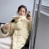 冬の三色のスカーフ長袖の綿コート女性の韓国の緩いカジュアル学生のパン暖かいフグジャケットParka 210607