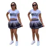 여름 여성 드레스 세트 Tracksuits 짧은 소매 티셔츠 + 미니 드레스 두 조각 세트 플러스 사이즈 2XL 문자 복장 캐주얼 스포츠웨어 화이트 티 + 미니 스커트 2pcs 5563