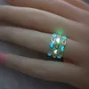 2021 nouvelle bague lumineuse réglable femmes hommes brillant dans les bijoux cadeau filles bandes de mariage foncé coeur femmes accessoires amoureux V0K9 G1125