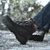 Botas de tamanho grande de moda masculina Segurança de trabalho de inverno Sapatos de algodão quente
