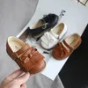 가을 새로운 귀여운 소녀 프린지 캐주얼 신발 어린이 소프트 바닥 공주 작은 가죽 신발 유아 가죽 신발 활 210306