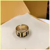 2021 Projektanci luksusu pierścionka biżuteria mody dla mężczyzn Pierścienia Pierściołki Women miłosny litera f litera f