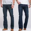 calça jeans com corte boot