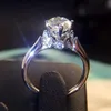 ウェディングリングHuitan Bridal Marriage Ring Round Zirconia Silver Color Gorgeous Anniversary Gift High Quality Engagement for Women2037165