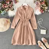 Automne Hiver Vintage Robe Mode Femmes Slim Taille Haute A-ligne Corduroy es Dames Casual Blouse Robes Mujer 210525