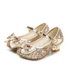 Princesa Niños Zapatos de cuero para niñas Flor Casual Glitter Niños Tacón alto Nudo de mariposa Azul Rosa Plata 220211