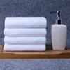 Ręcznik 70 * 140 cm White Color Prostokąt Bath dla dorosłych El Bamboo Fiber Polyester Wanna Ręczniki Łazienka Szybki Suchy