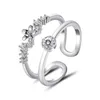 Doppelschichtige Blumen-Kreis-Fingerringe für Frauen, U-förmiger Diamant-offener Ring, europäischer hohler Kupfer-Blumen-Handschmuck, Zubehör