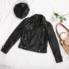 Sungtin Women Faux Leather Jacket Beige Casual Slim Motorcykel Biker läderrock Kvinna Punk Streetwear Spring Autumn Jackets 210908