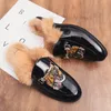 Pantoufles Mules Italien Mocassins Demi Chaussures Marque En Cuir Verni Hommes Hiver Designer Tigre Tête Hommes Diapositives Automne 1029