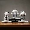 Creative Zebra Statue Home Decor Living Room Sculpture Wine TV Cabinet Ornament Crafts Abstract Animal Figurine 210804