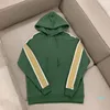 Sudadera con capucha suelta para hombres Otoño Verde Negro Gris Cinta Carta Reflectante Europeo Diseñador de lujo Damas Top Sudaderas con capucha personalizadas 2021