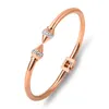 Chaîne à maillons Bracelet en acier titane de haute qualité pointes de flèche cristal clouté mode Bracelet en acier inoxydable pour les amoureux bijoux Kent22