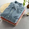 Uomo Primavera e Autunno Marchio di moda Stile giapponese Vintage Slim Fit Camicia di velluto a coste Maschile Casual Blu Rosso Tinta unita Panno 210809