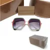 Óculos de sol femininos de alta qualidade Óculos de sol masculinos de luxo 0106 Proteção UV masculino Óculos de design gradiente Dobradiça de metal Moda feminina espetáculo