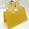 Laser -Schnitt -Place -Karten Partytischdekorationen mit Herzen Blumen Papier Schnitzname Labels Hochzeiten