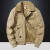 Chaquetas de cuello de piel de los hombres abrigo de bordado de la medalla chaqueta militar de invierno abrigos tibia con cremallera bomber de al aire libre ropa exterior macho Top y1109