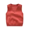 Maglione senza maniche in maglia di cotone per neonato Maglione per bambini lavorato a maglia per bambini Top interno Inverno Morbido e caldo scollo a V Tinta unita Homewear 210308