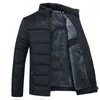男性冬ブランドの防風パーカーカジュアルソリッドカラーファッション厚いジャケットメンズコート暖かい高品質ジャケット男性4xl 211104