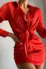 Robes décontractées Col en V Robe en satin de soie douce Femmes 2021 Printemps Manches longues Collect Taille Cravate Noeud Mini Courte Dame élégante Office229w