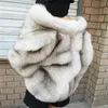 Kvinnors Fur Faux Luxury Winter Women Coat Full Sleeve Girl Real Natural Short Jacket med 2021 Hög kvalitet