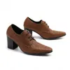 Scarpe da uomo con tacchi alti puntati di punta marrone vera scarpe in pelle vera per gli uomini scarpe da festa alla moda zapatos hombre