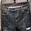 Mäns Bläck Graffiti Jeans 2021 Vår Höst Ny Fashion Black Gray Hole Denim Byxor Regular Fit Stretch Trousers Male Brand, 721 x0621