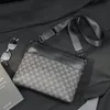 Toptan fabrika deri erkekler çanta basit atmosferik baskı sırt çantası iş moda deri evrak çantası sokak trendi kontrast crossbody ba