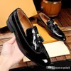A1 äkta läder män skor lyxmärken avslappnad glida på formella loafers män mockasiner italiensk party klänning skor man kör sko 33