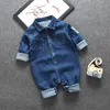 Fashion Baby Cotton Cowboy Denim Jeans Pagliaccetti Manica lunga Ragazzi Ragazze Abiti per bambini Abbigliamento fratello e sorella 210309