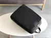 小型格子縞の編まれた男性の黒のバックパック大容量の長方形のオイルワックスレザーバックパック高品質高級デザイン旅行ショルダーバッグ