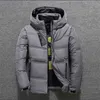 メンズホワイトアヒルダウンジャケット冬の暖かいフード付き厚いフッファジャケットコート高品質ファッションオーバーコートパッカージャケット男性211206