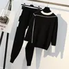 Pantaloni a due pezzi da donna Taglie forti Patchwork a righe lavorato a maglia 2 Abito per donna Maglione con o-collo lavorato a maglia Top e pantaloni sportivi Tuta casual da donna