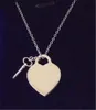 Pendant Necklace Classic Heart Womens Mens Fashion Gold Sier S Designer Jewelry