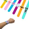 Braccialetti con ciondoli Cartone animato per bambini Morbido silicone a portata di mano Veicolo spaziale Razzo Astronauta Bracciale da polso per regalo per bambini