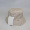 Fashion Designer Lettera Secchio Cappello per Donne Mens Pieghevole Cappucci Pieghevoli Black Fisherman Beach Visore Sole Visiera Ampio Cappelli da Brim Pieghevole Pieghevole Ladies Bowler Cap