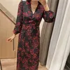 Za Blumendruck Langes Kleid Frauen Vintage V-Ausschnitt Surplice Frontschlitz Partykleider Frau Gefütterte Knöpfe Midi Herbst Vestidos 210602